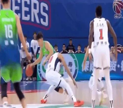 陈芋汐大气,亮相同济迎,专业抉择引,开云体育,开云体育官网,开云体育app,开云体育平台,KAIYUN,SPORTS,kaiyun登录入口